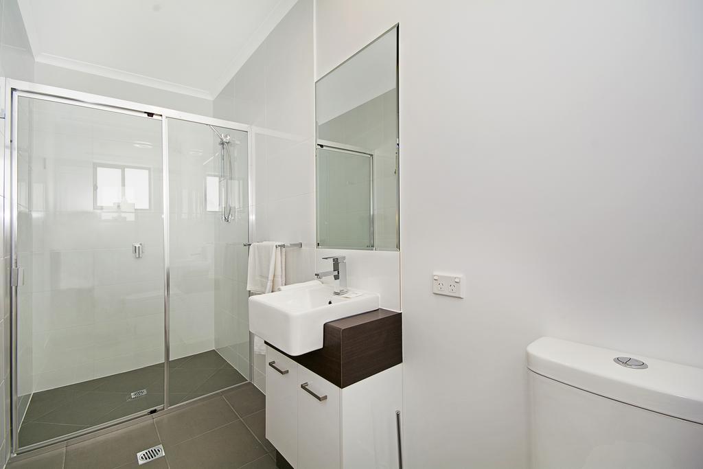 Cooroy Luxury Motel Apartments ห้อง รูปภาพ